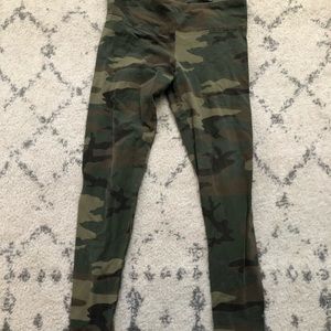 TNA Camo Leggings - small